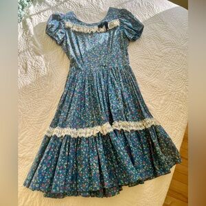 Hand Made Vintage Calico Dress. Blue Floral. No size.